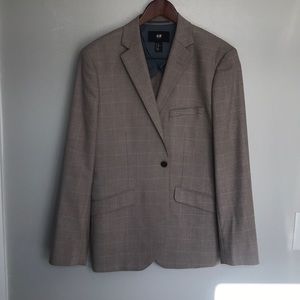 44R slim H&M single button sport coat.